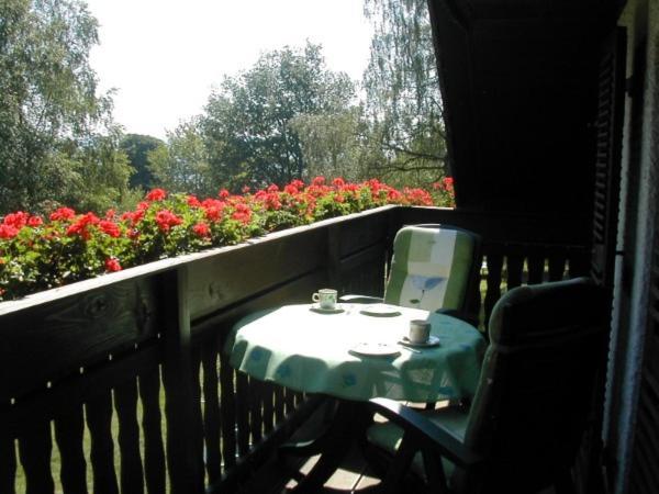 Haus Am Wald - Urlaub Am Nationalpark Lägenhet Langweiler  Exteriör bild