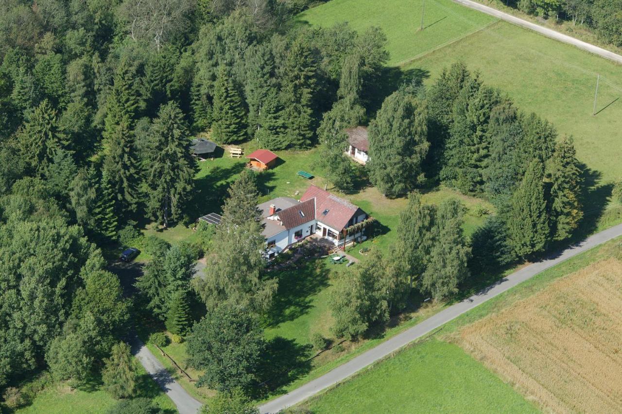 Haus Am Wald - Urlaub Am Nationalpark Lägenhet Langweiler  Exteriör bild